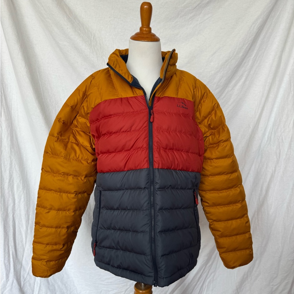 L.L. Bean Puffer Jacket Insulated Quilted Design new with tags. XL